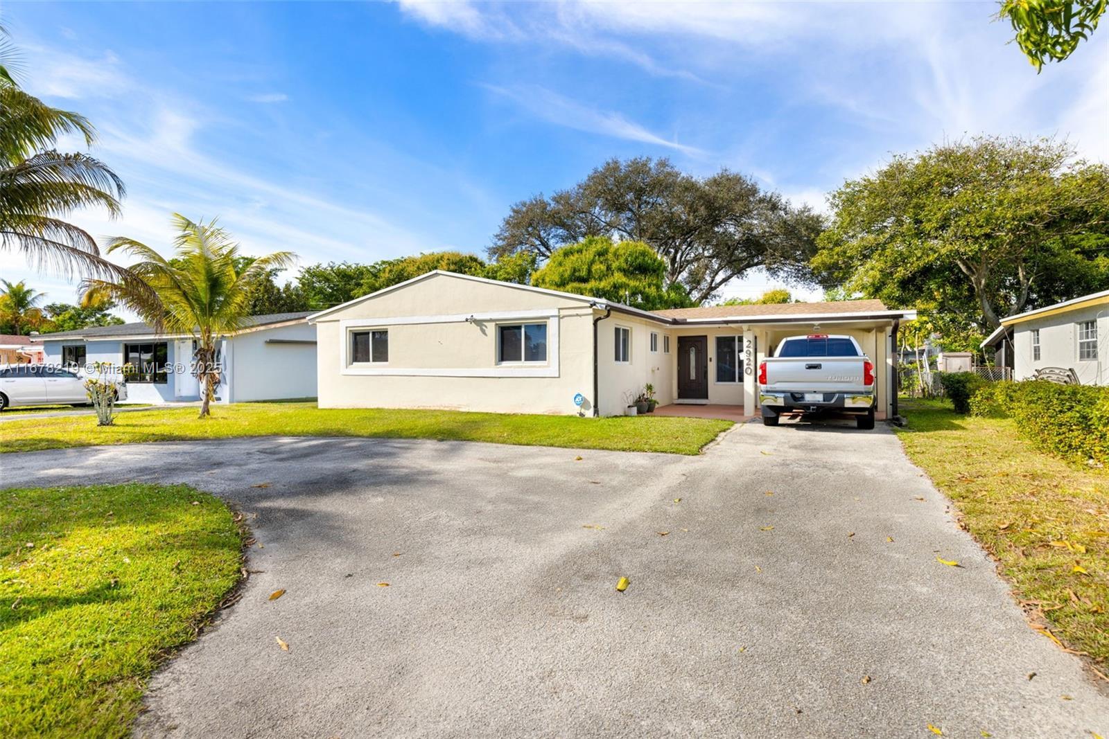 Picture of 2920 SW 67Th Ter, Miramar, FL 33023