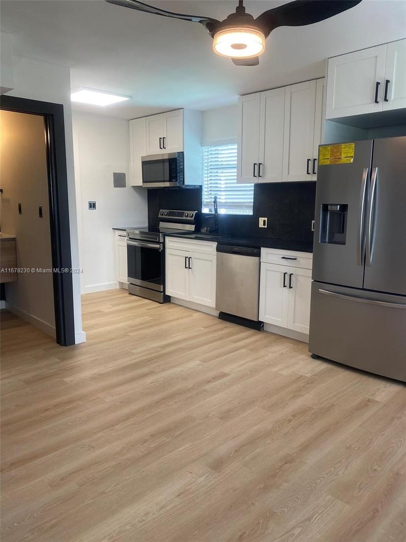 Picture of 2425 NE 135Th Ln, North Miami Beach FL 33181