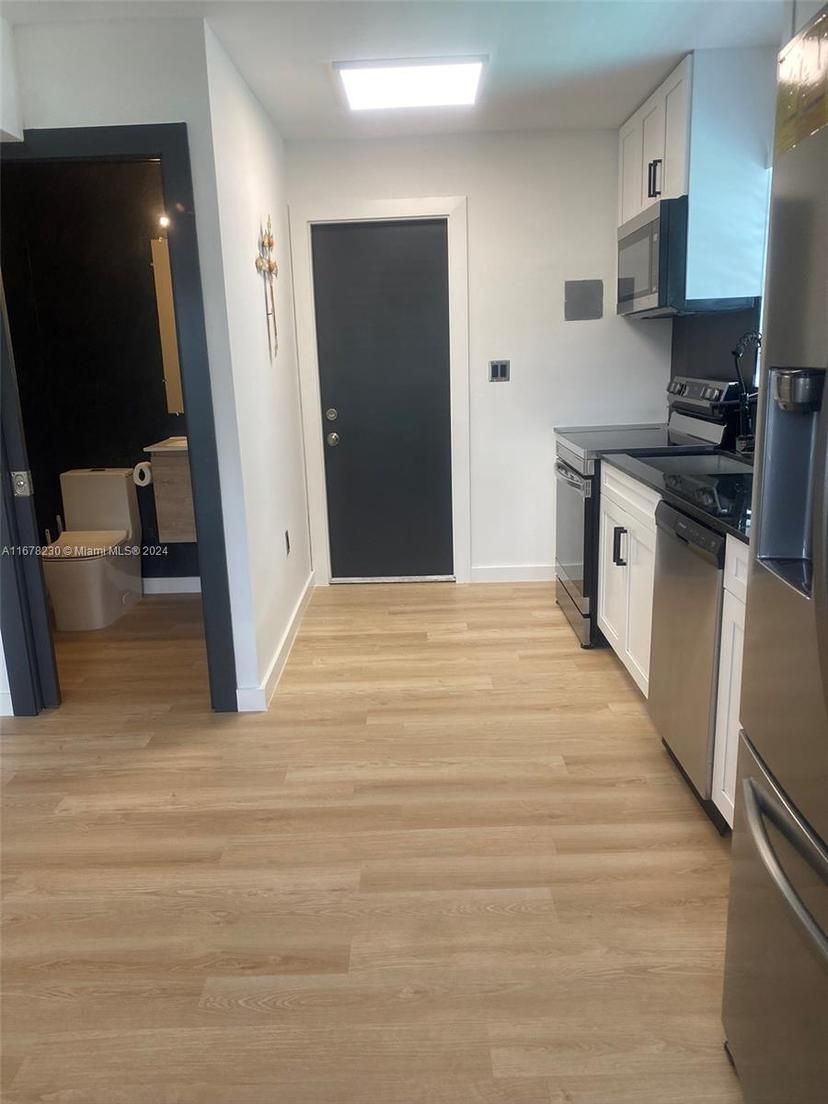 Picture of 2425 NE 135Th Ln, North Miami Beach FL 33181