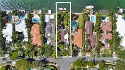 Picture of 330 W Rivo Alto Dr, Miami Beach, FL 33139