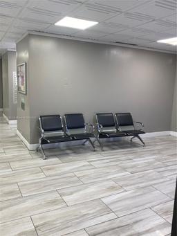 Picture of 15600 NW 7Th Ave # 114, Miami, FL 33169