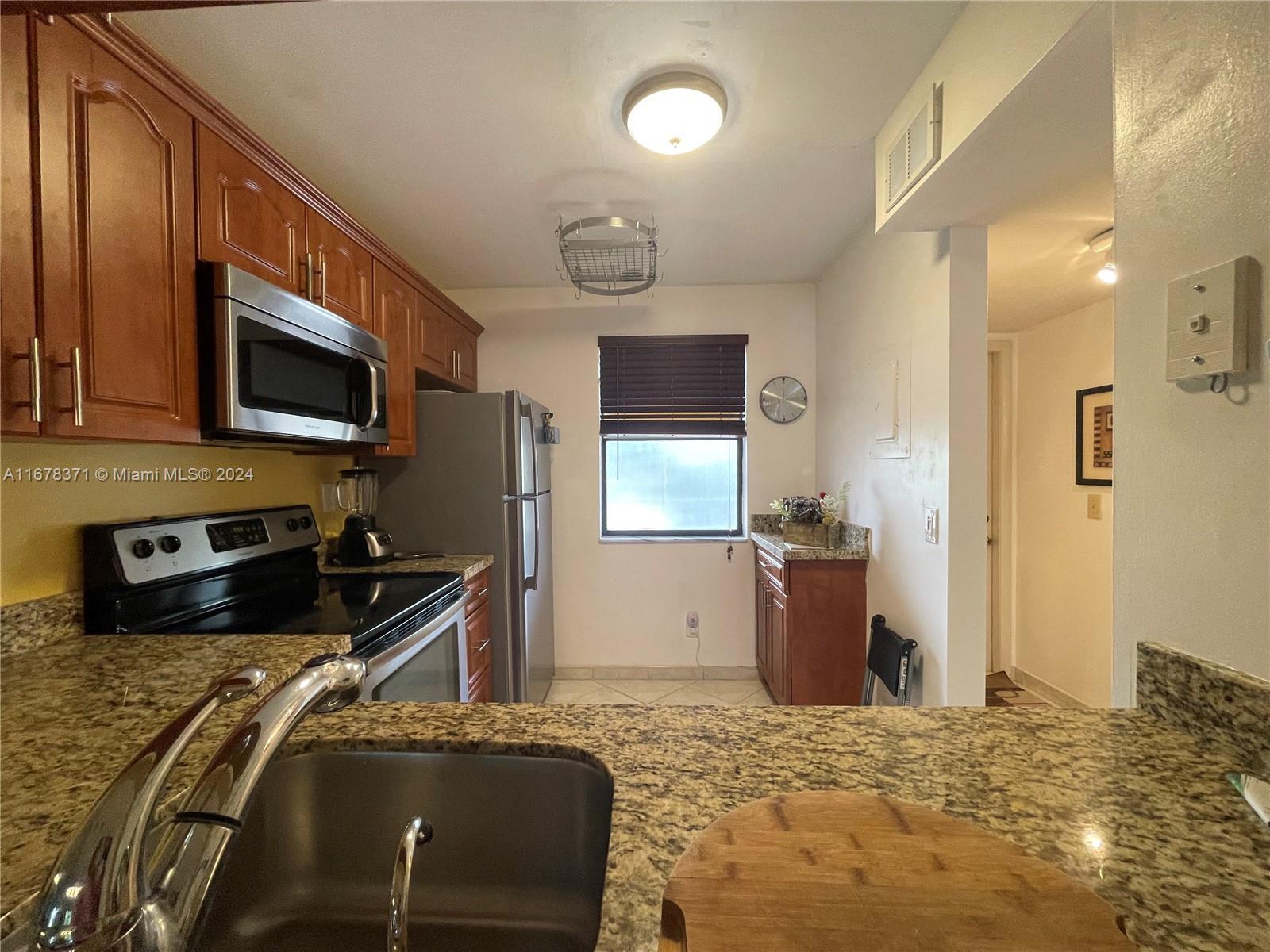 Picture of 2786 NW 104Th Ave # 211, Sunrise, FL 33322