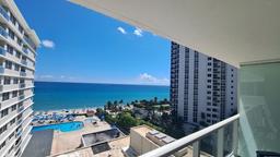 Picture of 19201 Collins Ave # 747, Sunny Isles Beach, FL 33160