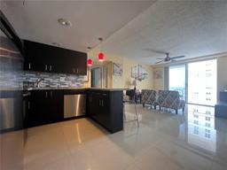 Picture of 770 Claughton Island Dr # 1414, Miami, FL 33131