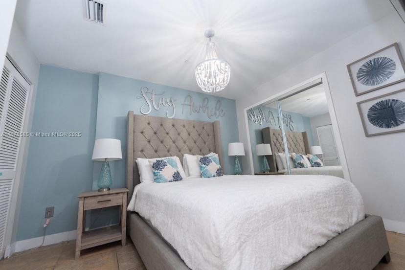 Picture of 5445 Collins Ave, Miami Beach FL 33140