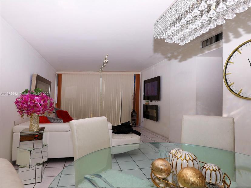 Picture of 210 W Fontainebleau Blvd # 302, Miami FL 33172