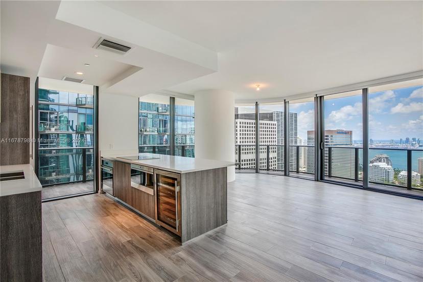 Picture of 801 S Miami Ave # 3905, Miami FL 33130
