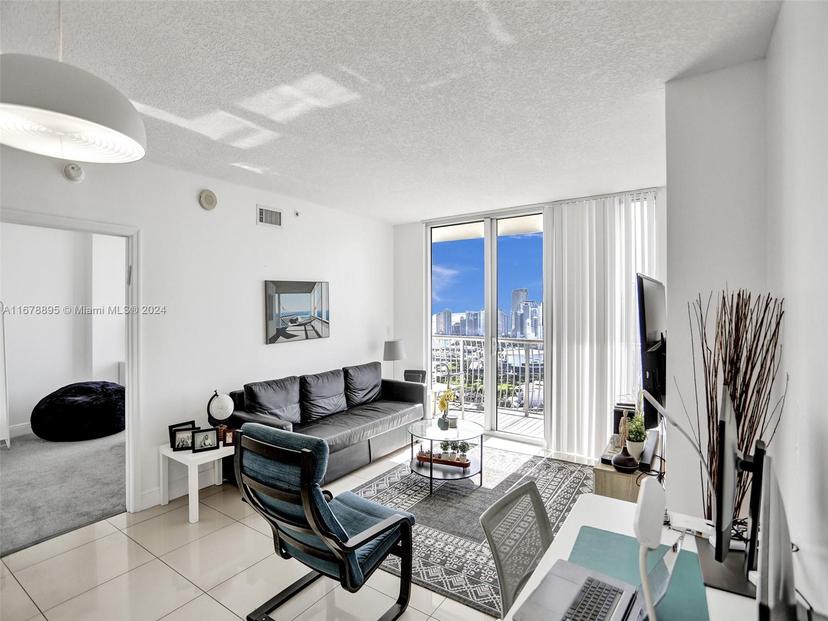 Picture of 1750 N Bayshore Dr, Miami FL 33132