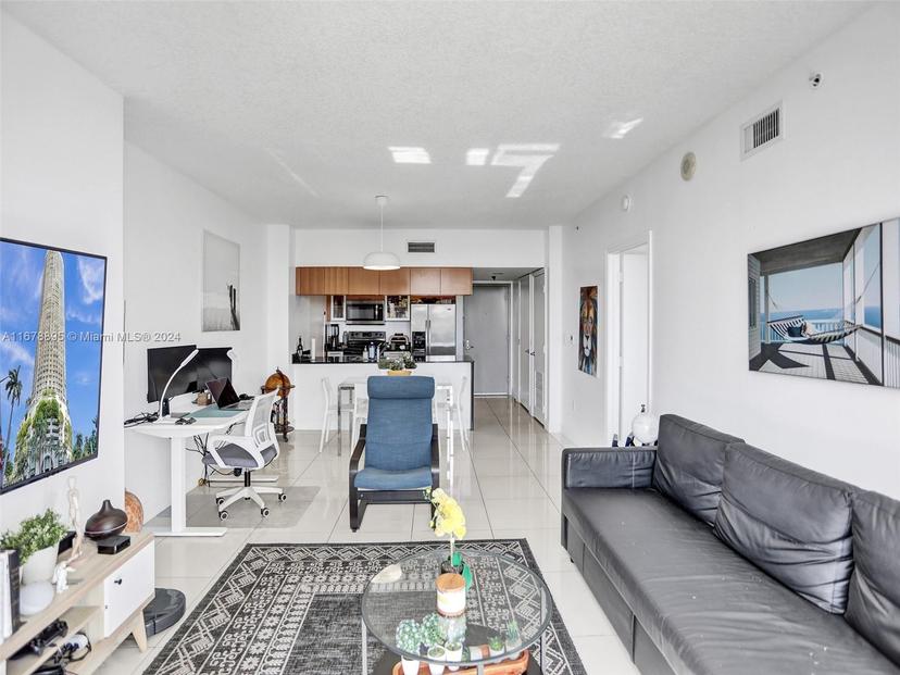 Picture of 1750 N Bayshore Dr, Miami FL 33132