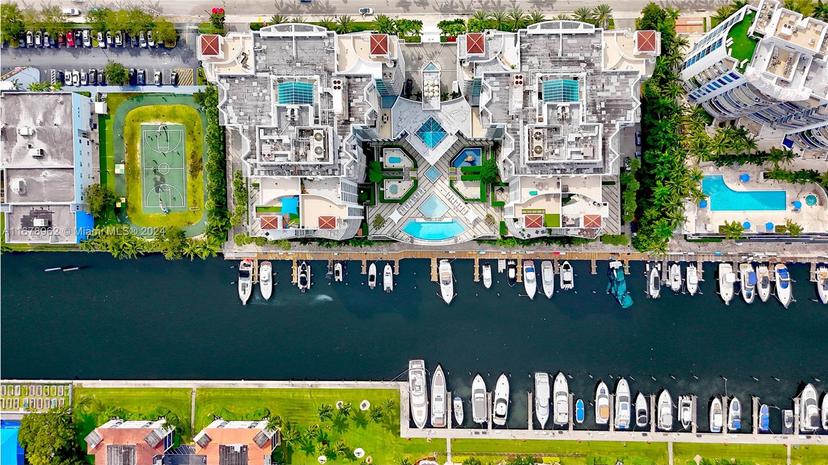 Picture of 3131 NE 188Th St # 1205, Aventura FL 33180