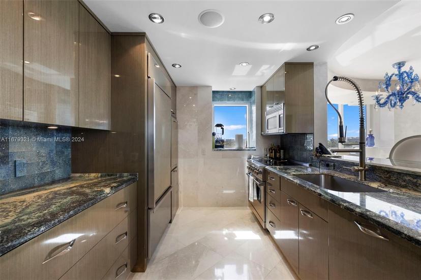 Picture of 10275 Collins Ave, Bal Harbour FL 33154