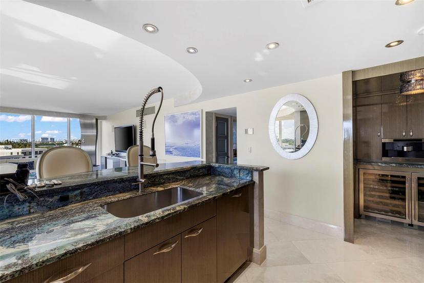 Picture of 10275 Collins Ave, Bal Harbour FL 33154
