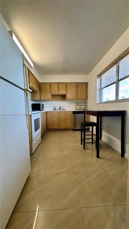 Picture of 7060 Nova Dr # 306C, Davie, FL 33317