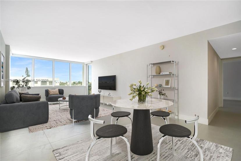 Picture of 8233 Harding Ave # 508, Miami Beach FL 33141