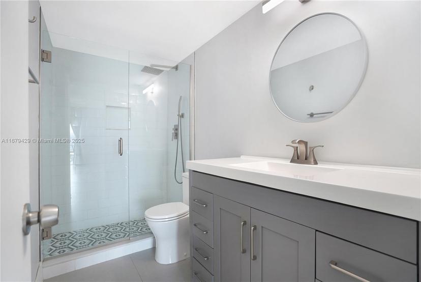 Picture of 8233 Harding Ave # 508, Miami Beach FL 33141