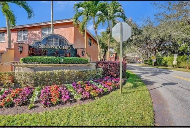 Picture of 6778 Sienna Club Dr, Lauderhill, FL 33319
