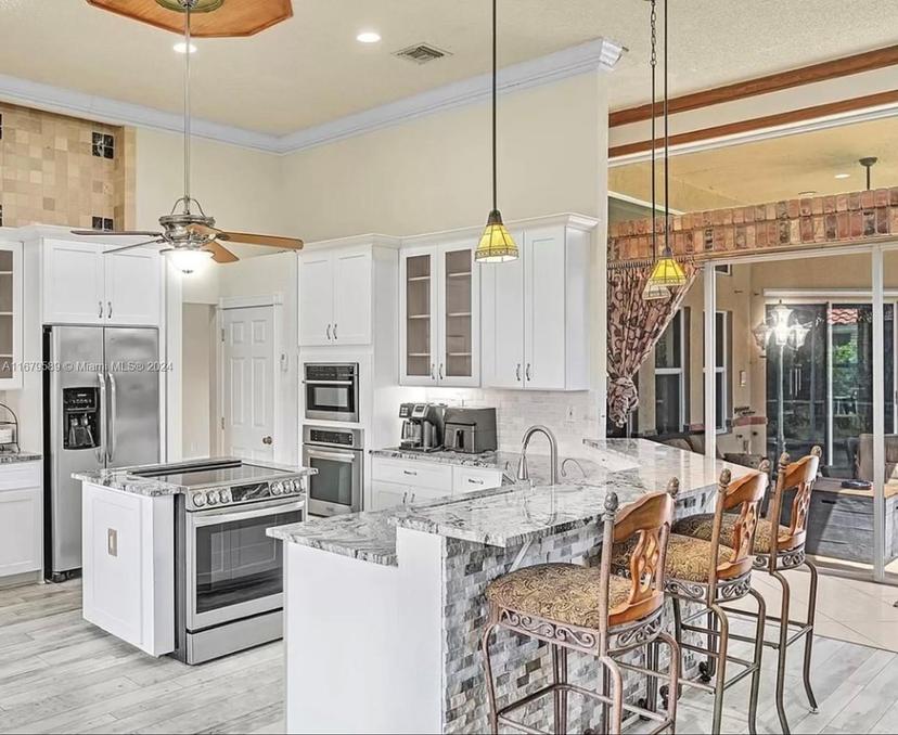 Picture of 1775 W Eagle Trace Blvd W, Coral Springs FL 33071
