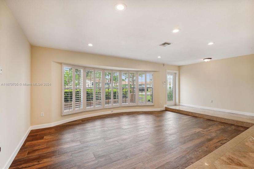 Picture of 5118 Roosevelt St, Hollywood FL 33021