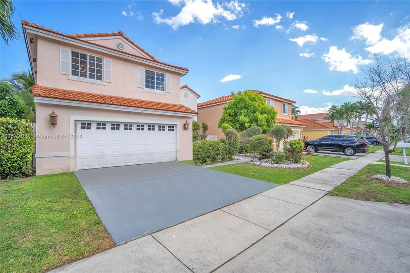 Picture of 19101 NW 11Th St, Pembroke Pines FL 33029