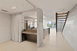 Picture of 2950 NE 188Th St # 331, Aventura, FL 33180