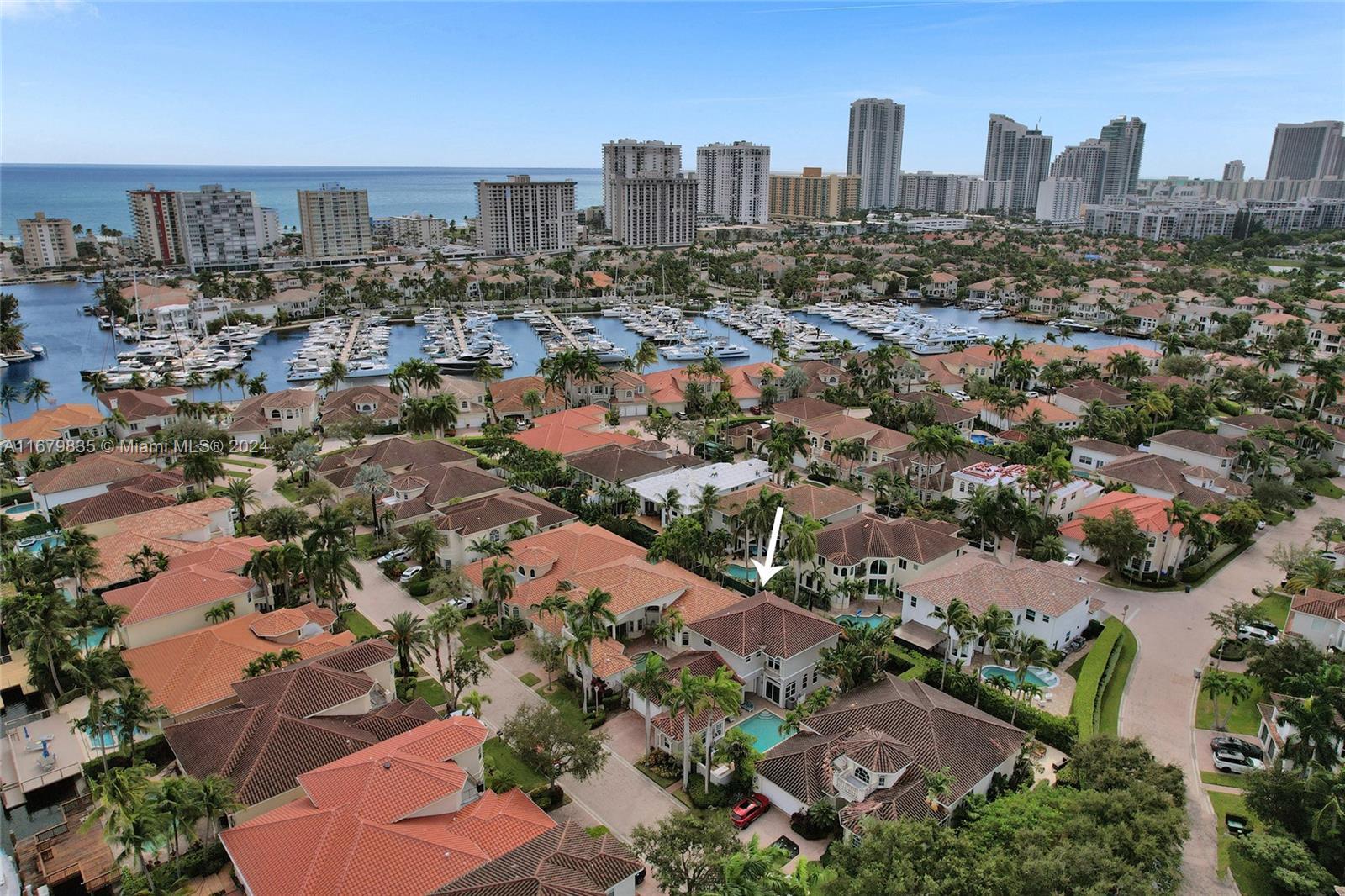 Picture of 928 Captiva Dr, Hollywood, FL 33019