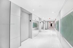 Picture of 20301 W Country Club Dr # 2228, Aventura, FL 33180