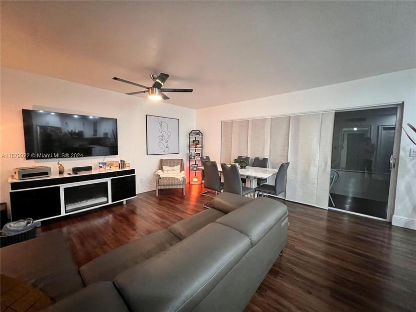 Picture of 11369 SW 169Th St # 5442D, Miami FL 33157