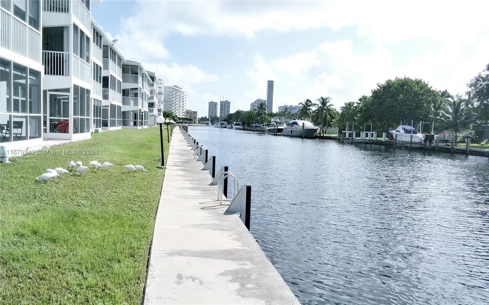 Picture of 465 Paradise Isle Blvd # 306, Hallandale Beach, FL 33009