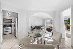 Picture of 1621 Bay Rd # 606, Miami Beach, FL 33139