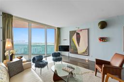 Picture of 300 S Pointe Dr # 3204, Miami Beach, FL 33139