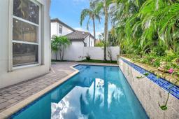 Picture of 6631 NW 43Rd Ter, Boca Raton, FL 33496