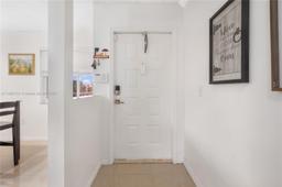 Picture of 10133 NW 24Th Pl # 303, Sunrise, FL 33322