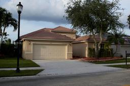 Picture of 1380 Meadows Blvd, Weston, FL 33327