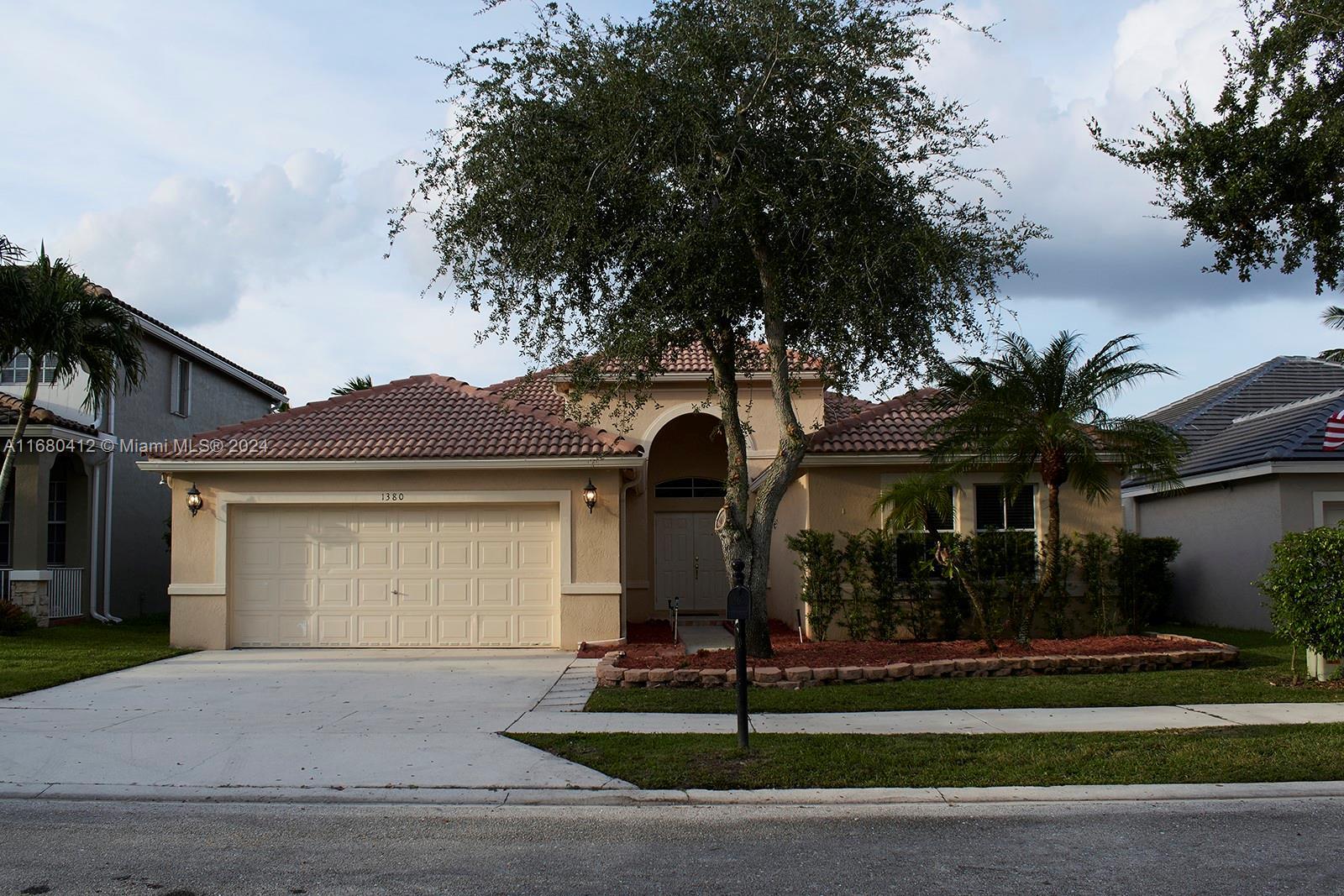 Picture of 1380 Meadows Blvd, Weston, FL 33327