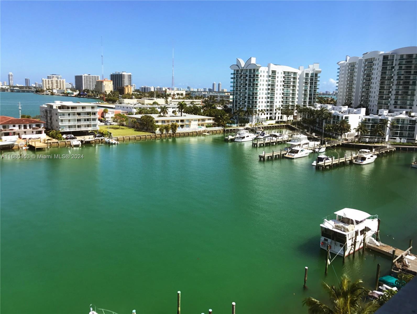 Picture of 7929 West Dr # 802, North Bay Village, FL 33141