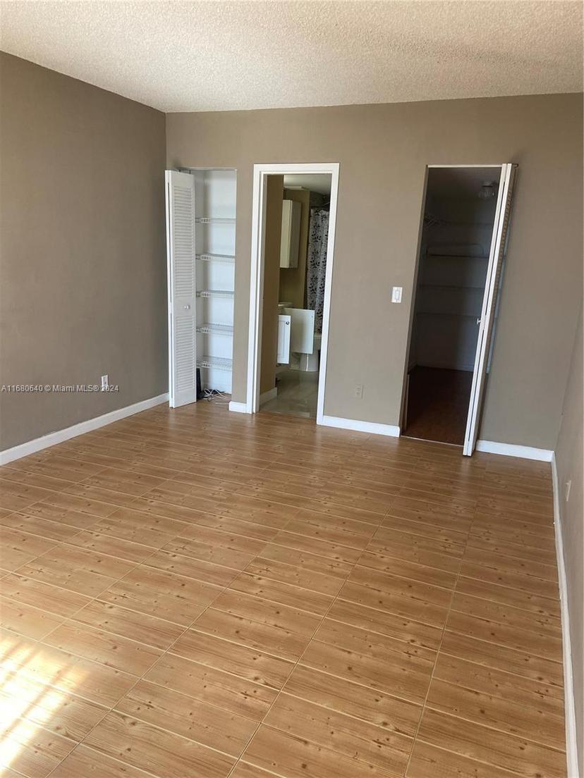 Picture of 13499 Biscayne Blvd # 1506, North Miami FL 33181