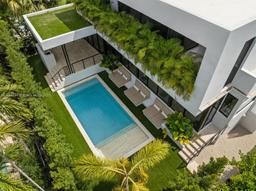 Picture of 650 Warren Ln, Key Biscayne, FL 33149