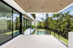 Picture of 650 Warren Ln, Key Biscayne, FL 33149
