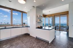 Picture of 2627 S Bayshore Dr # 3201, Miami, FL 33133