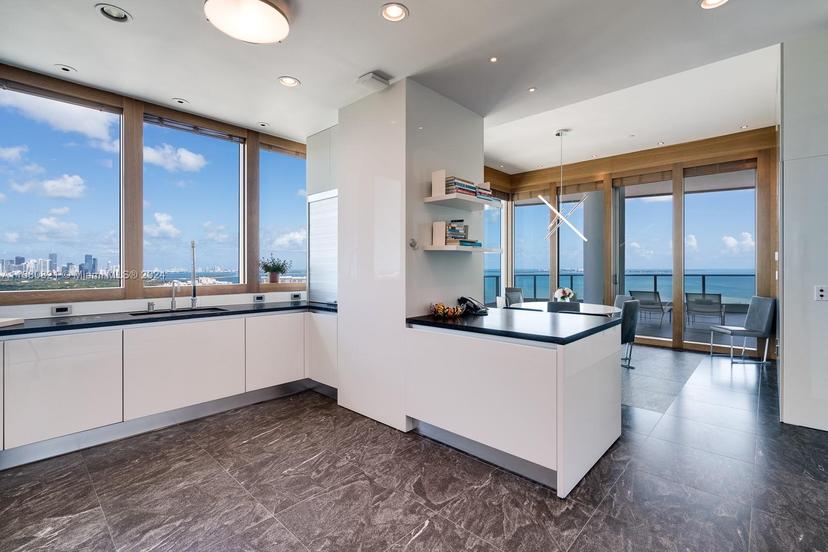 Picture of 2627 S Bayshore Dr # 3201, Miami FL 33133