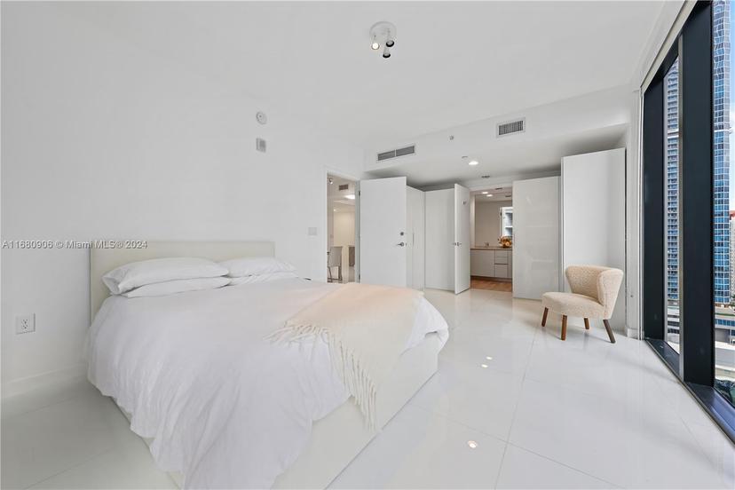 Picture of 1010 Brickell Ave # 3006, Miami FL 33131