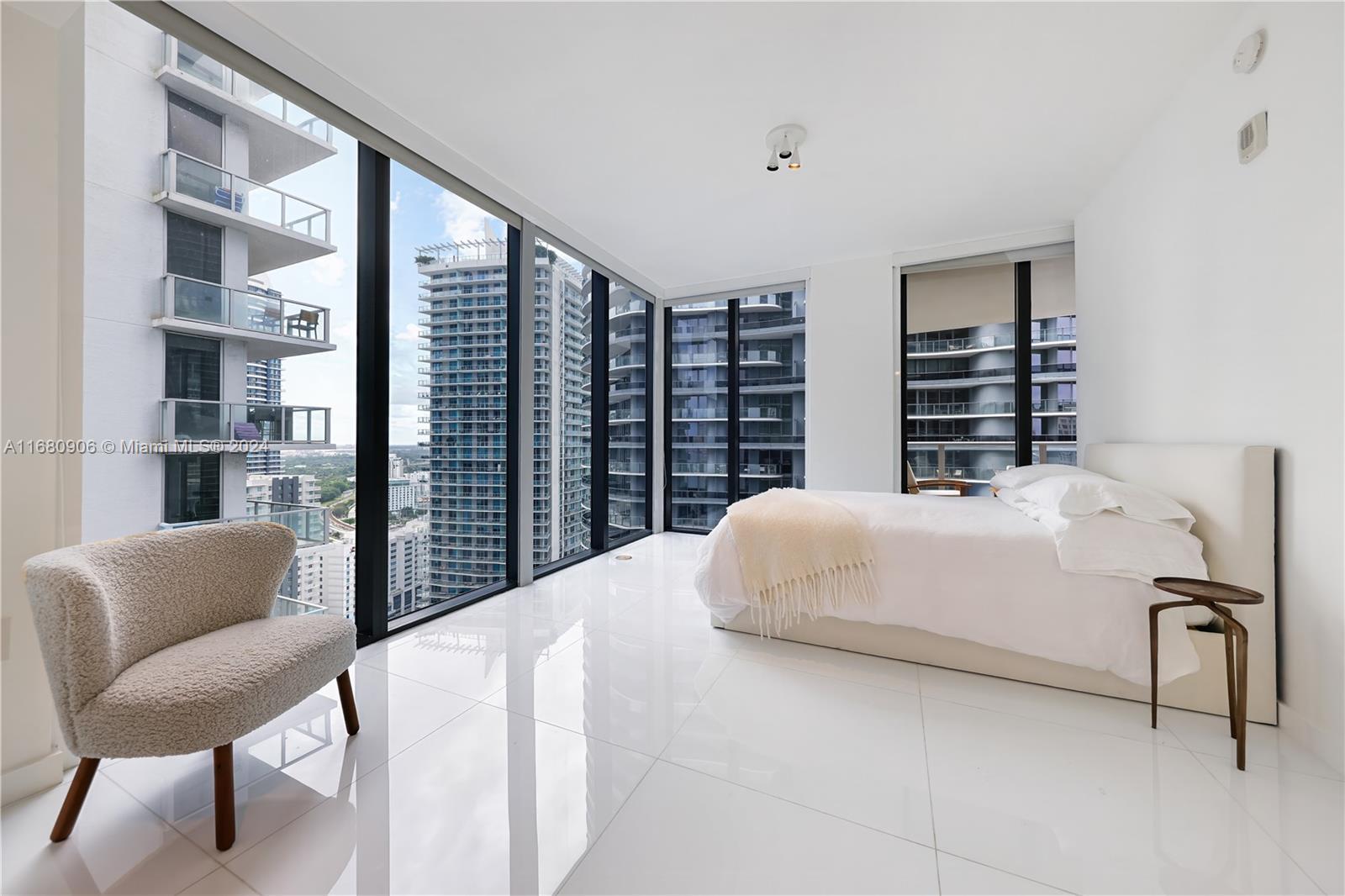 Picture of 1010 Brickell Ave # 3006, Miami, FL 33131