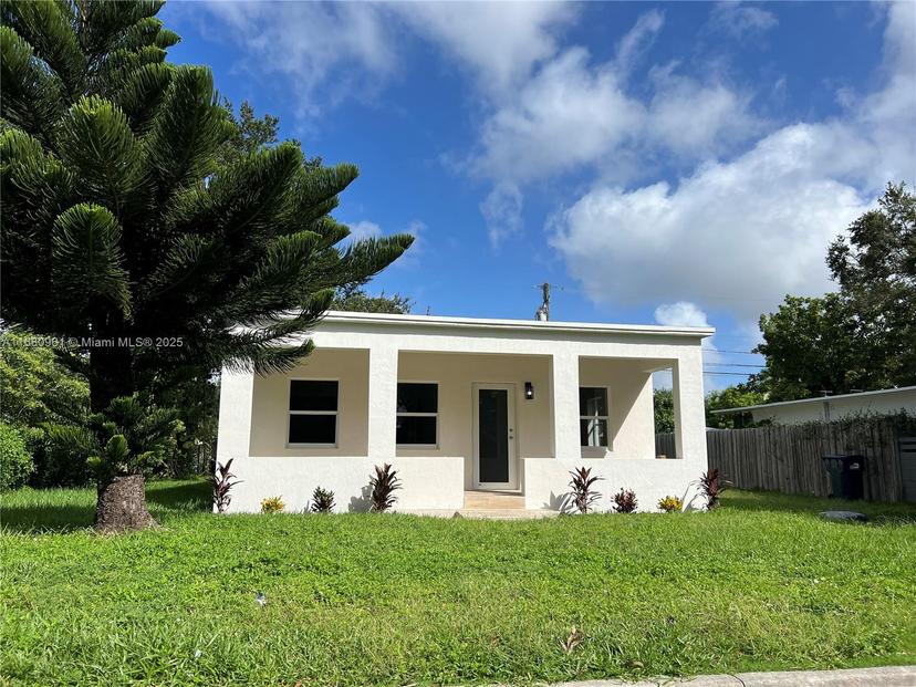 Picture of 5931 SW 62Nd Ter, South Miami FL 33143