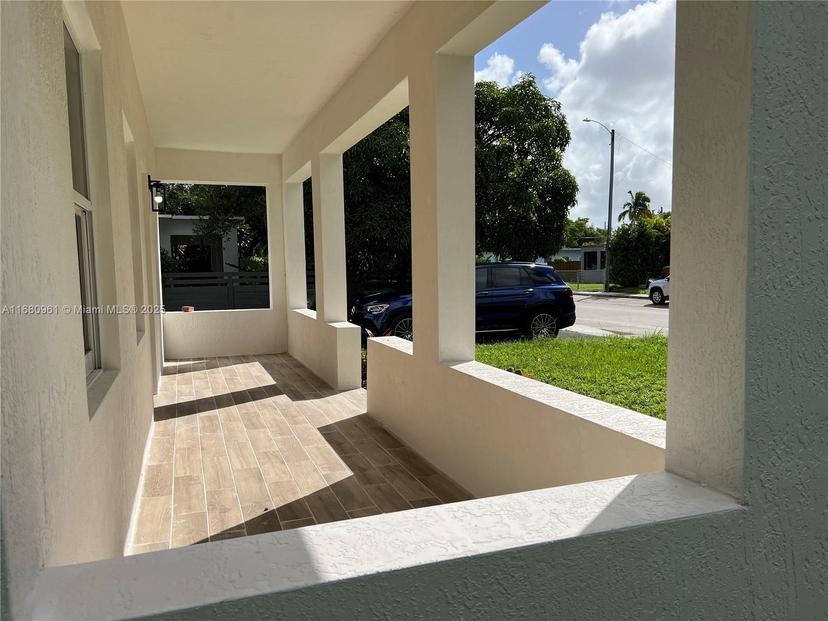 Picture of 5931 SW 62Nd Ter, South Miami FL 33143