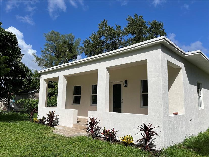 Picture of 5931 SW 62Nd Ter, South Miami FL 33143