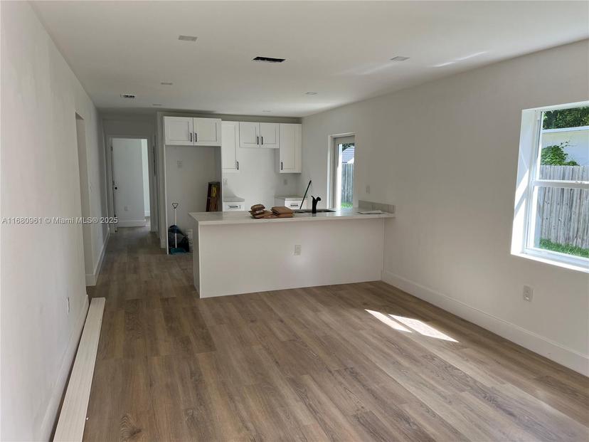 Picture of 5931 SW 62Nd Ter, South Miami FL 33143