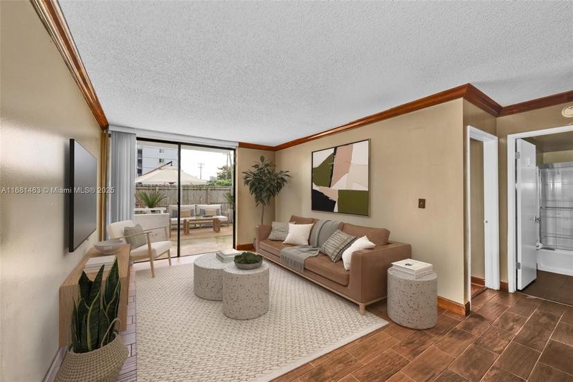 Picture of 8251 NW 8Th St # 106, Miami FL 33126