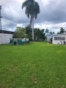Picture of 104 NE 2Nd Rd, Homestead, FL 33030