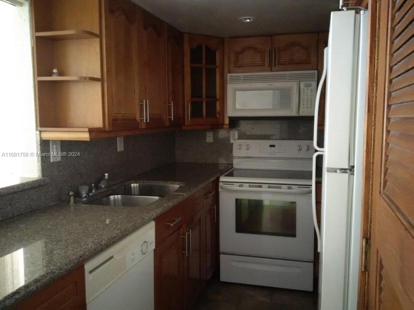 Picture of 10801 SW 109Th Ct # D116, Miami FL 33176