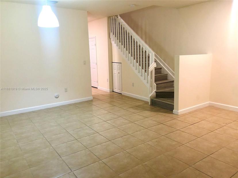Picture of 9213 W 33Rd Way, Hialeah FL 33018